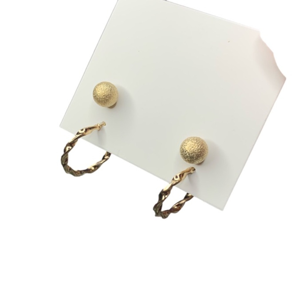 Gold hoop set